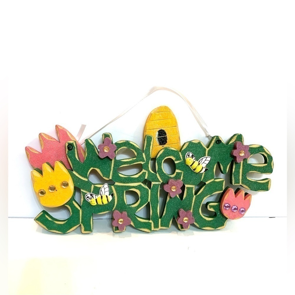 Cute Wooden βWelcome Springβ Sign